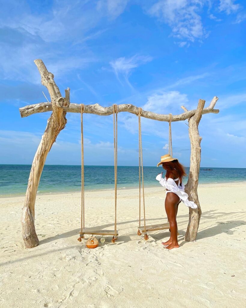 26065D34-FC6C-4565-AB62-21A64F9500AB 2